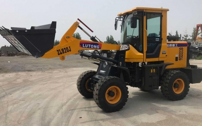 裝載機活塞敲缸是因為什么？